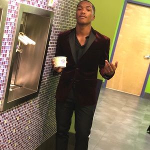 Meet your Posher, Dorian